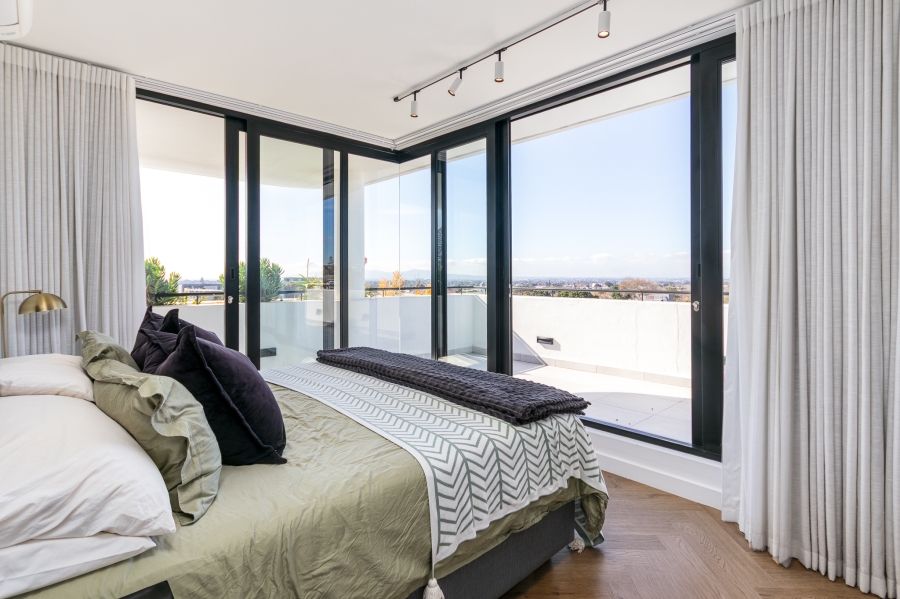 3 Bedroom Property for Sale in Claremont Upper Western Cape